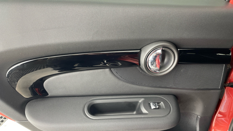 MINI Clubman 1.5 Cooper Sport 6dr Auto Petrol Estate